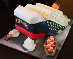 Bolos em formato de Transformer e Titanic. Saiba mais sobre o Cake Boss